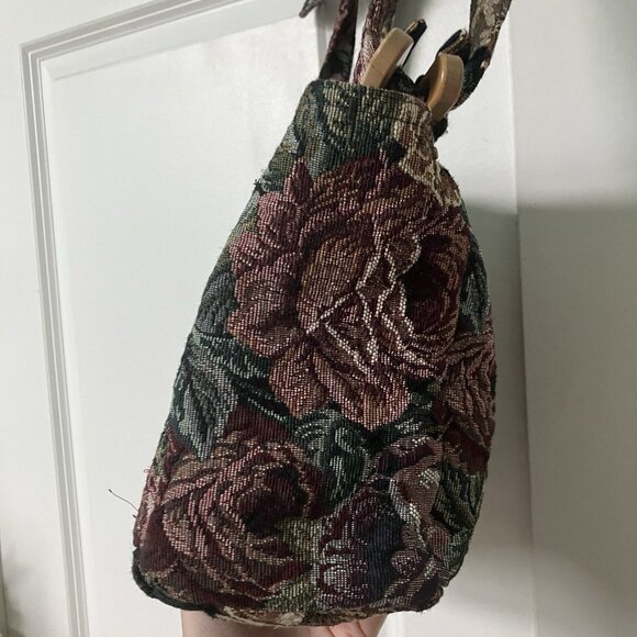 Vintage Tilley Endurables P5 Purse Womens Floral Tapestry Pick Pocket Proof Bag - Picture 3 of 13